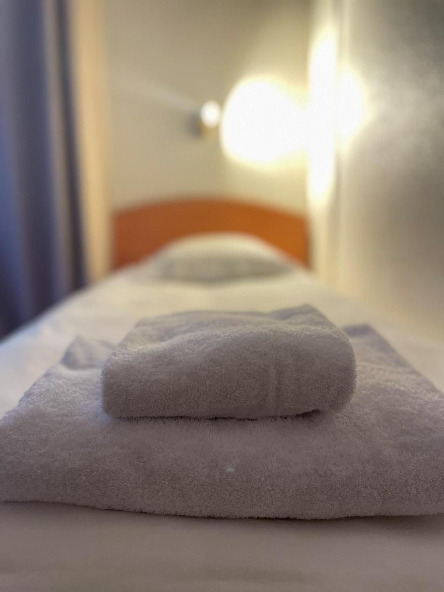 Hotel Beaulieu Lyon Charbonnieres Luaran gambar